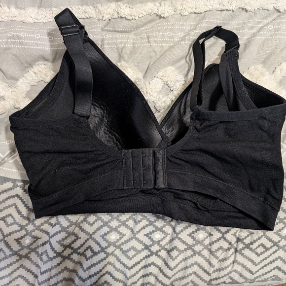 Secret Treasures Black Nursing Bra Size XXL - Picture 2 of 7